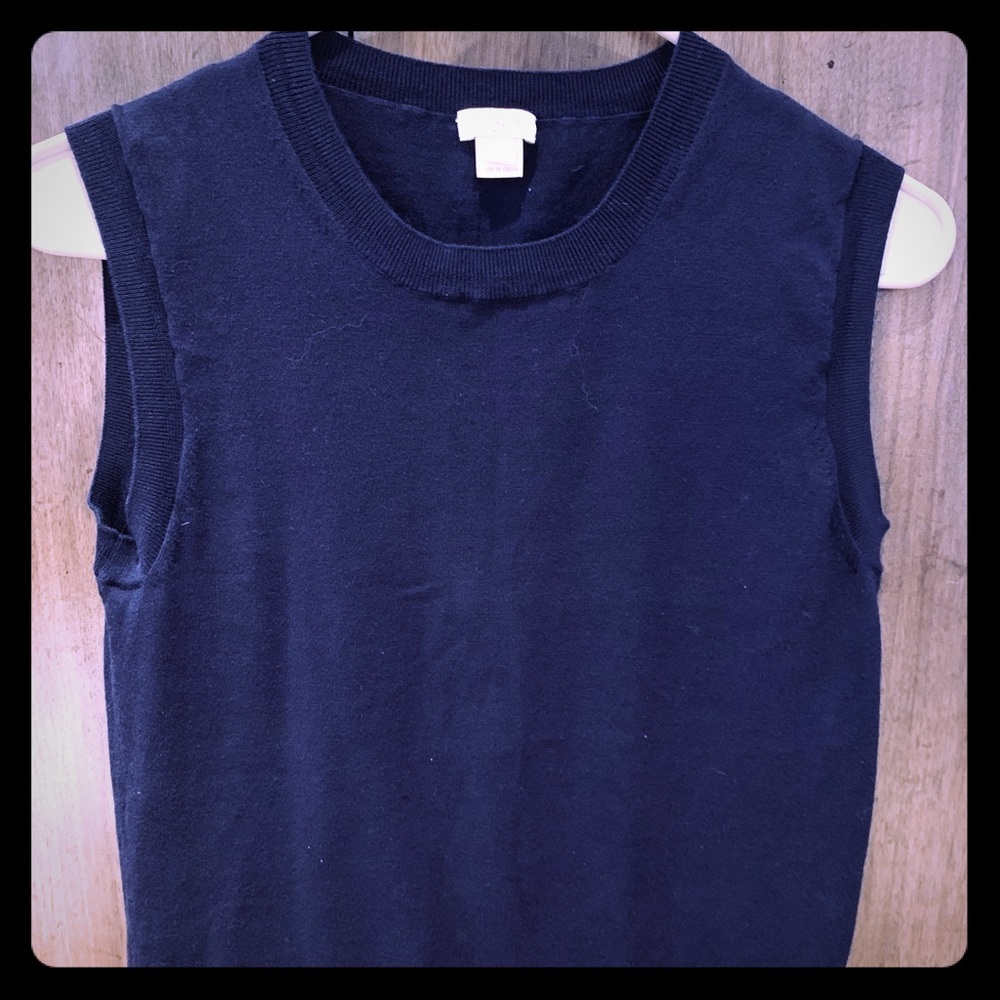 Worn once J crew top. Size small..